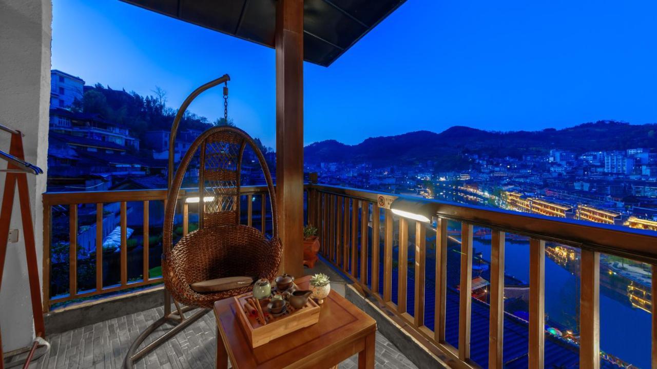 Wang Jiang Reclusive Boutique Inn Fenghuang Extérieur photo