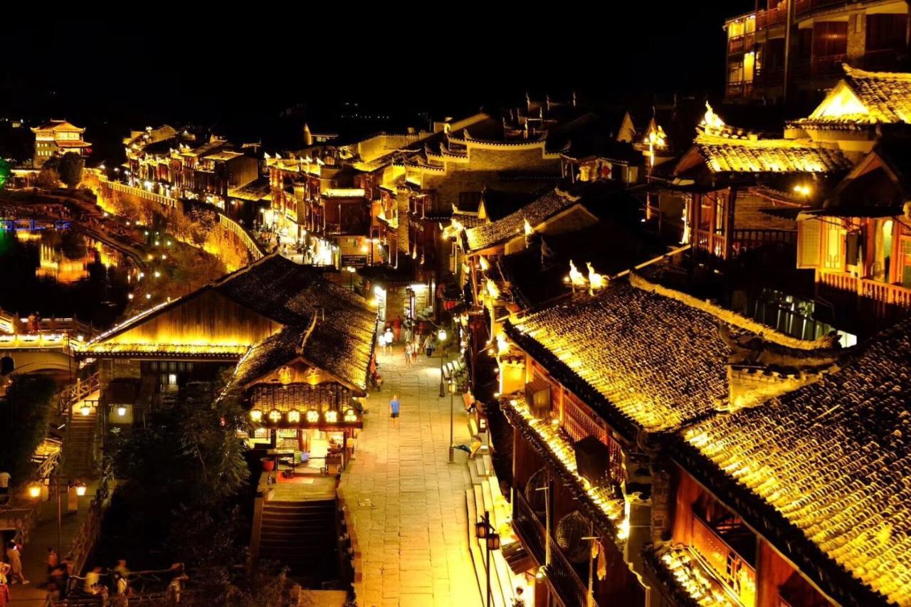 Wang Jiang Reclusive Boutique Inn Fenghuang Extérieur photo